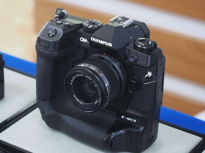 olympus om em 1,Olympus OM-1: A Comprehensive Guide